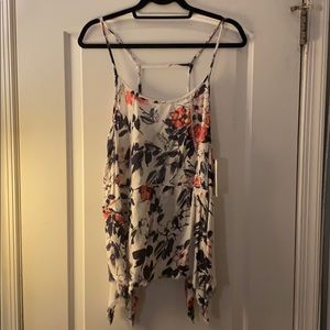 Summery Melrose and Market Tank Top in Medium